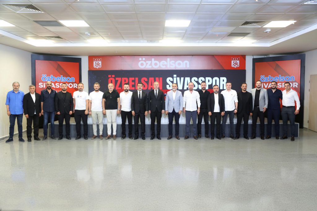 Sivasspor’a Büyük Destek: Özbelsan A.Ş., İsim ve Forma Sponsoru Oldu 070A7759 1024x683 1 | Gündem Sivas™ Haber