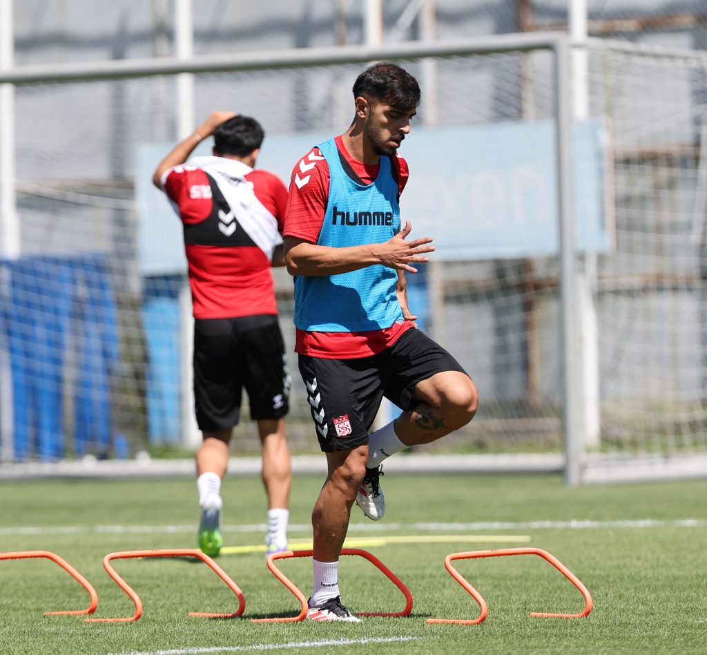 Özbelsan Sivasspor, Amed SF Maçı Hazırlıklarına Hız Verdi 070A8705 1024x948 1 | Gündem Sivas™ Haber