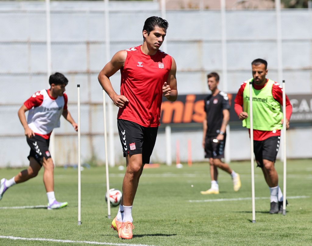 Özbelsan Sivasspor, Amed SF Maçı Hazırlıklarına Hız Verdi 070A8732 1024x808 1 1 | Gündem Sivas™ Haber