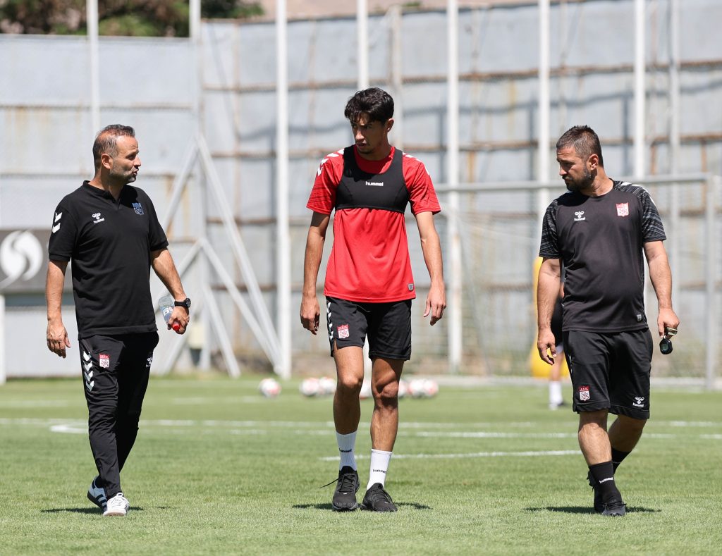 Özbelsan Sivasspor, Amed SF Maçı Hazırlıklarına Hız Verdi 070A8766 1024x789 1 | Gündem Sivas™ Haber