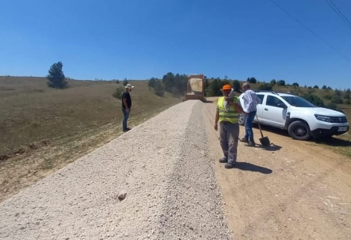 Sivas Yıldızeli'de 6 Kilometre Asfalt Çalışması Tamamlandı 3709724852128535682 4208367520 | Gündem Sivas™ Haber