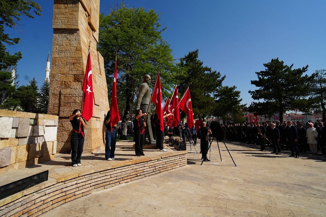 Sivas'ta 30 Ağustos Zafer Bayramı Coşkuyla Kutlandı