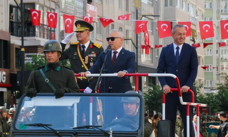 Sivas'ta 30 Ağustos Zafer Bayramı Coşkusu: 103. Yıl Dönümü Kutlandı 3710733811895296902 10561456822 | Gündem Sivas™ Haber