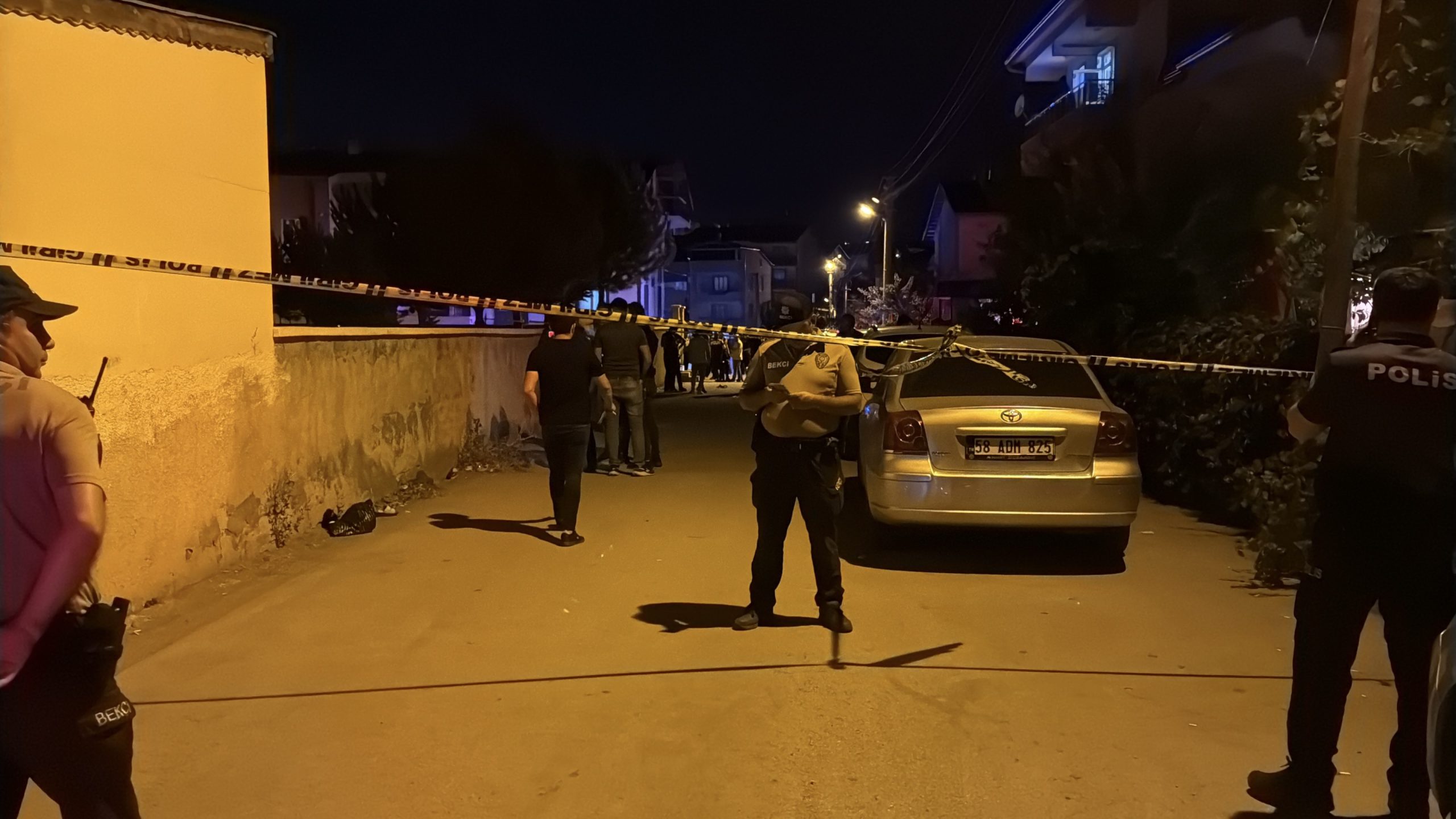 Sivas'ta Düğünde Halay Kavgası: 12 Yaralı