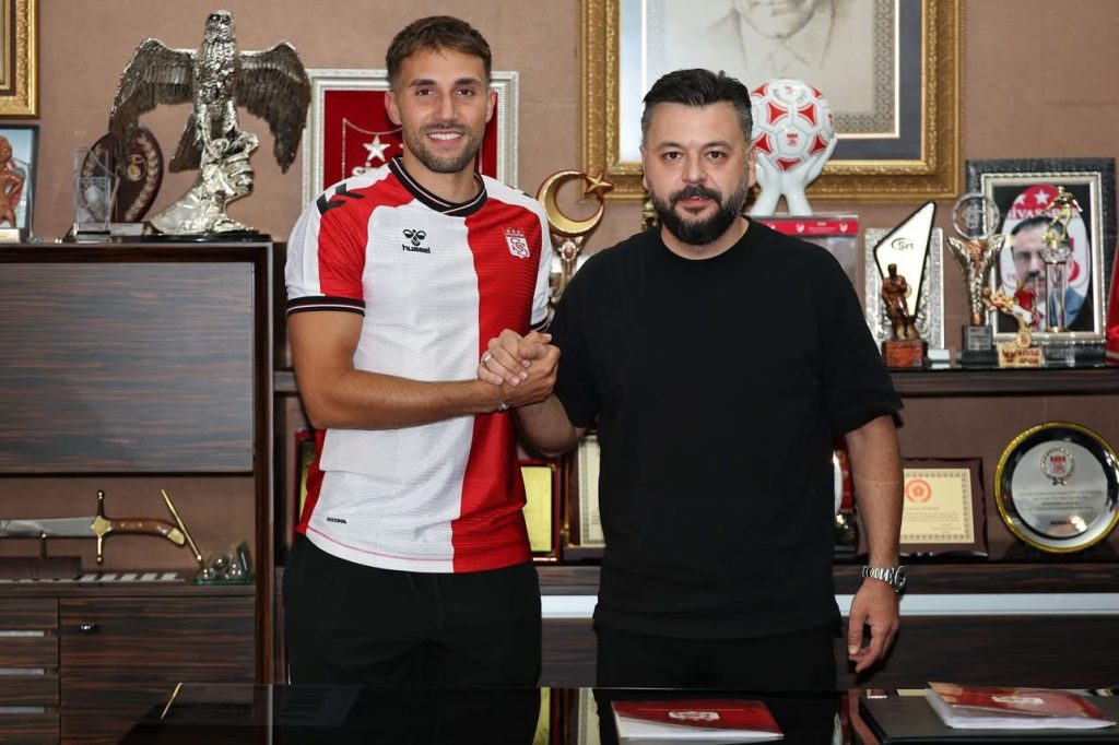 Sivasspor, Alman-Türk Stoper Okan Erdoğan’ı Kadrosuna Kattı!