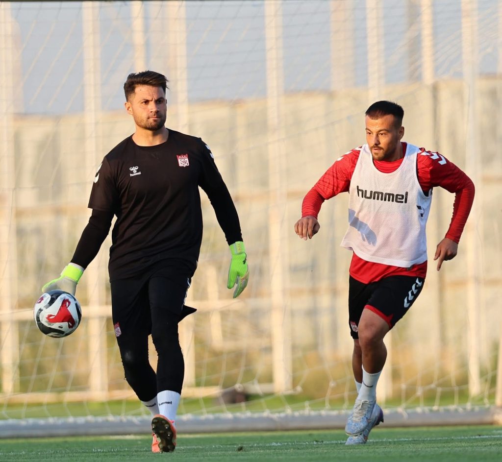 AW511595 01 | Gündem Sivas™ Haber
