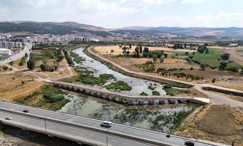AW512524 06 | Gündem Sivas™ | Sivas Haberleri