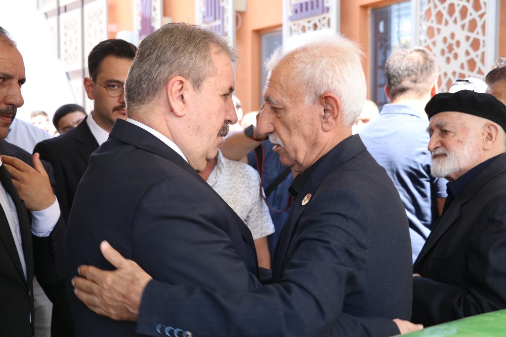 Büyük Birlik Partisi (BBP) Sivas İl Başkanı Ahmet Polat’ın Eşi Fatma Polat Vefat Etti