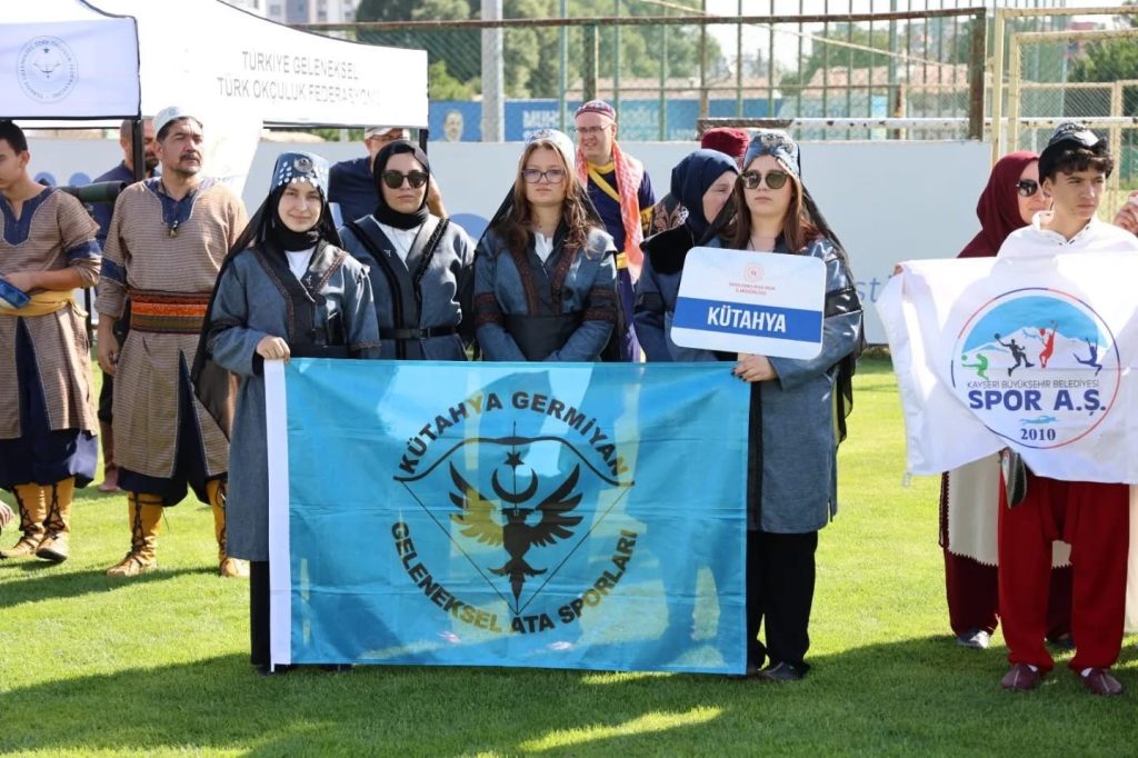 Geleneksel Türk Okçuluk Şampiyonası Coşkuyla Başladı! | Gündem Sivas™ | Sivas Haberleri AW514309 01 | Gündem Sivas™ | Sivas Haberleri