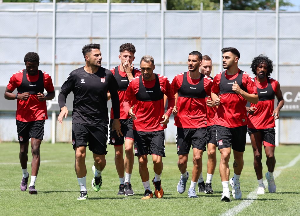Sivasspor, Bodrum FK Maçı Hazırlıklarına Hız Kesmeden Başladı AW514546 03 | Gündem Sivas™ Haber