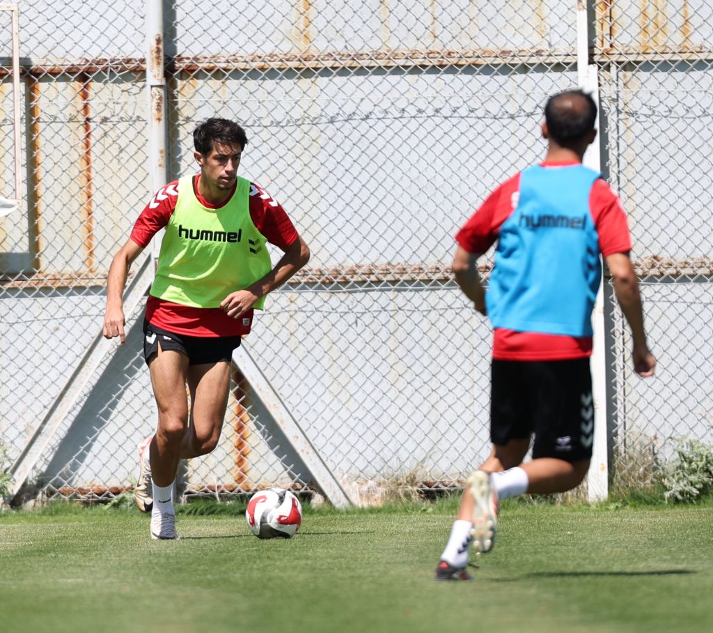 Sivasspor, Bodrum FK Maçı Hazırlıklarını Hızlandırdı AW518200 04 | Gündem Sivas™ Haber