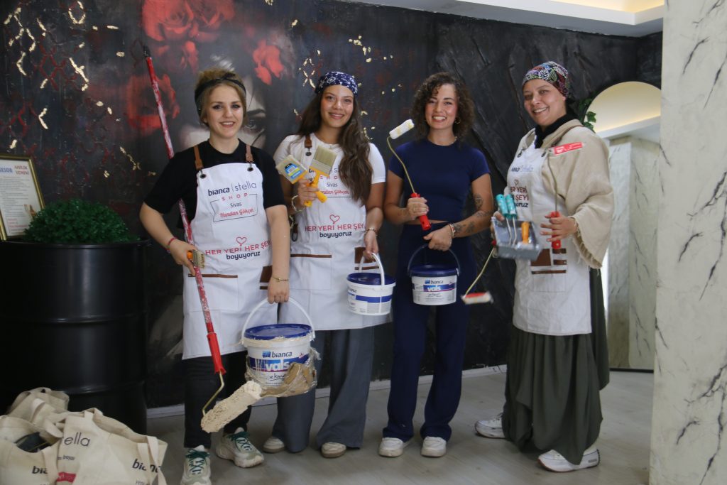 Handan Gökçek, Kadınlardan Oluşan Ekibiyle Boyacılık Sektöründe Fark Yaratıyor AW519739 04 | Gündem Sivas™ Haber