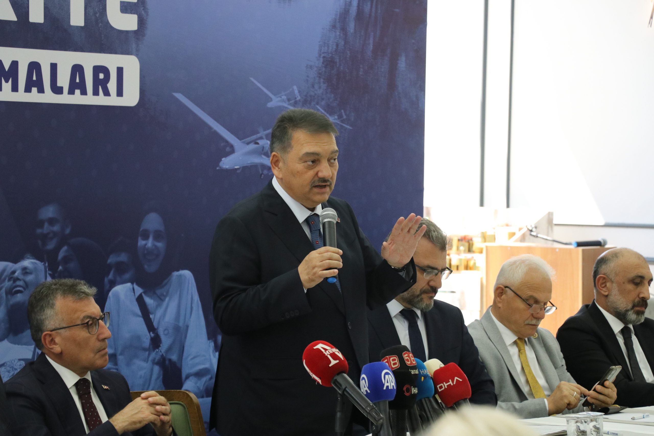 AK Parti Sivas'ta Terörsüz Türkiye Vurgusu Yaptı: "Hedefimiz, Bu Meseleyi Milletçe Çözmek"