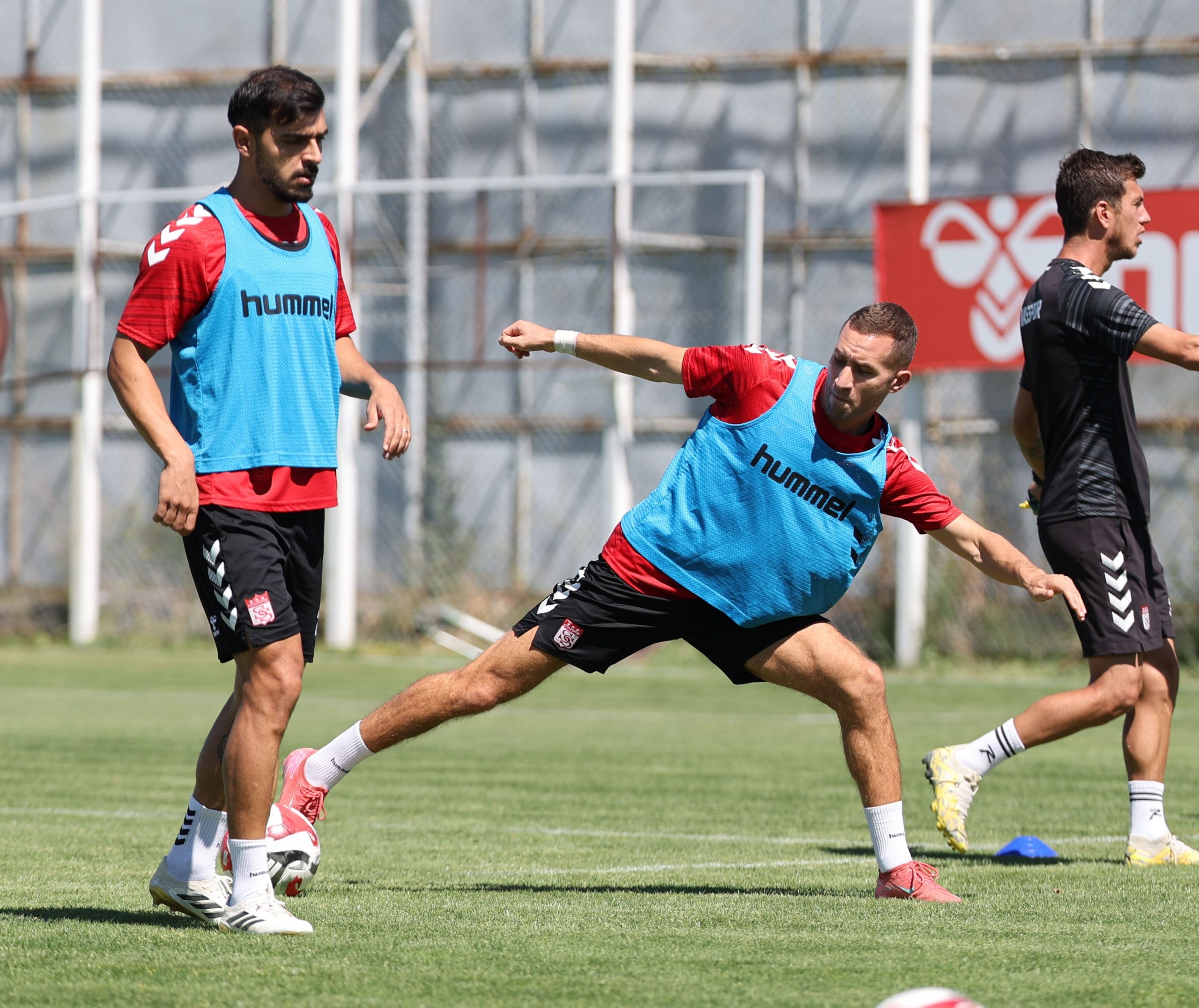 Özbelsan Sivasspor, Amedspor Deplasmanı İçin Sahaya Kilitlendi