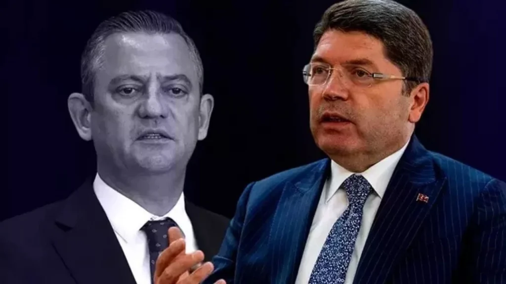 Adalet Bakanı Yılmaz Tunç’tan Özgür Özel’e Sert Eleştiri Adalet Bakanı Yılmaz Tunç’tan Özgür Özel’e Sert Eleştiri