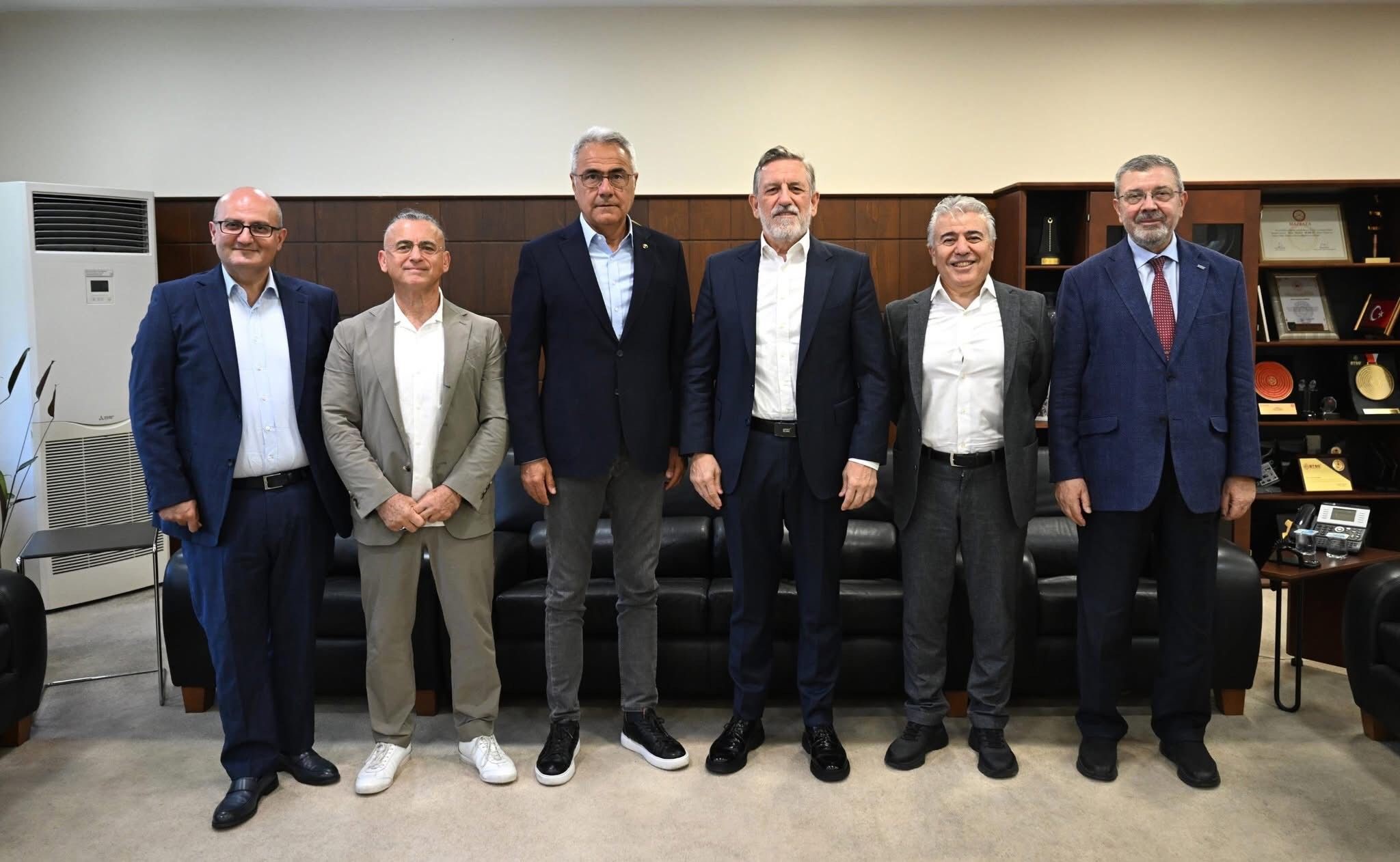 Başkan Zeki Özdemir’den Bursa Çıkarması: Sivas-Bursa İş Birliği Yatırımları İçin Yeni Adımlar