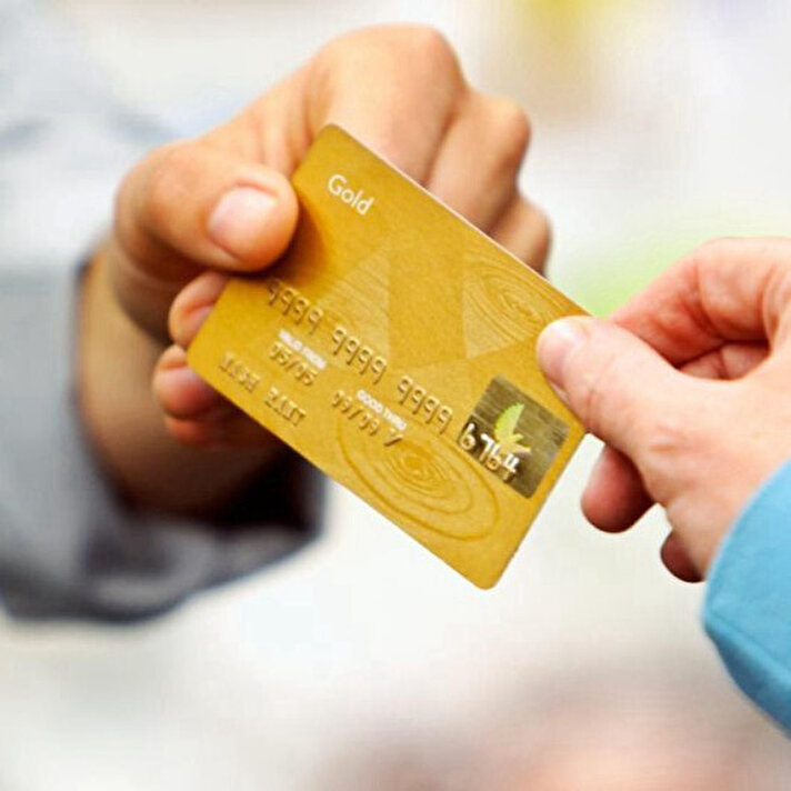 Türkiye’de Kredi Kartı Borçları Patladı! Bankalar Yeni Önlem Alacak mı?