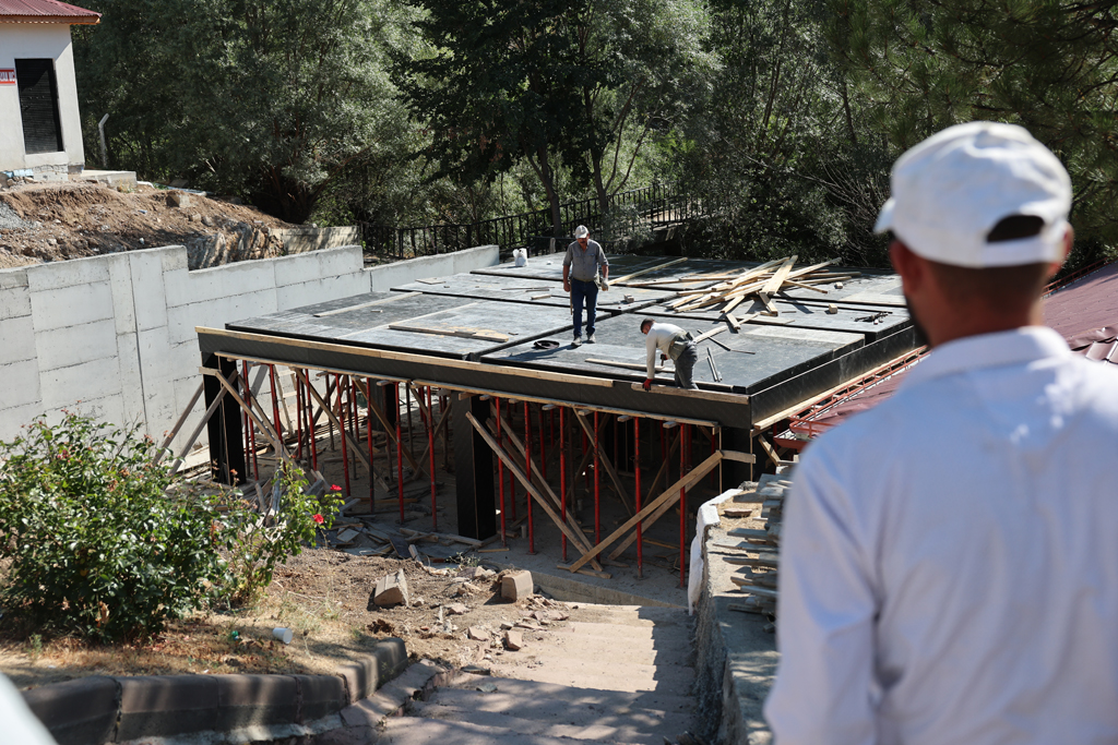 soguk cermik kaplicasi yenilenen yuzuyle hemsehrilerimizin hizmetine hazirlaniyor 8413 | Gündem Sivas™ Haber