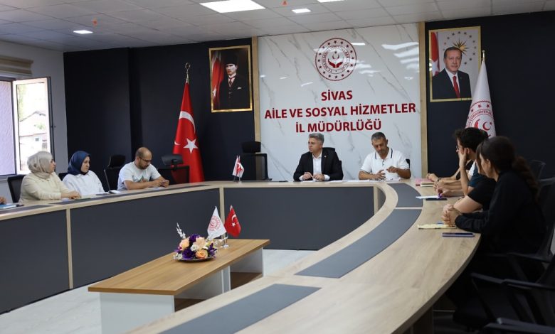 Sivas'ta Çocuk Hizmetleri Değerlendirme Toplantısı ile Gelecek Planlandı 3713564963152514966 18526198112 | Gündem Sivas™ Haber