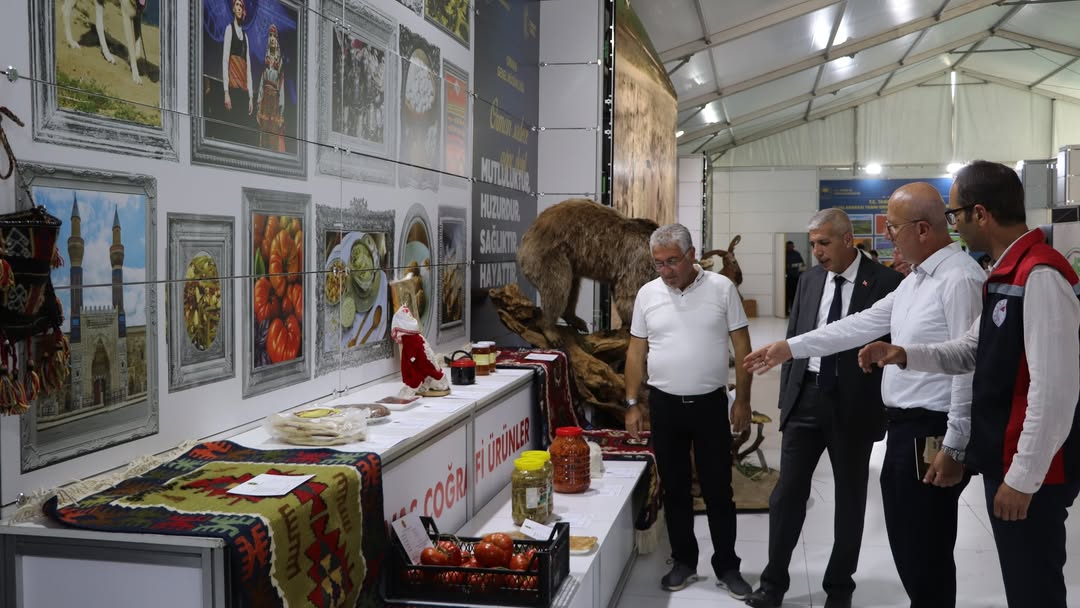 Sivas'ta Tarım ve Hayvancılık Fuarı Ziyareti Gerçekleşti