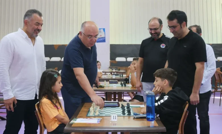 Sivas'ta 4 Eylül Kongresi Satranç Turnuvası Başladı 3715752039797232189 10561456822 | Gündem Sivas™ Haber