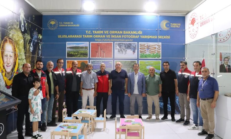 Sivas İl Tarım Orman Müdürlüğü Bakanlık Standını Ziyaret Etti 3715792688432815886 36809639785 | Gündem Sivas™ Haber