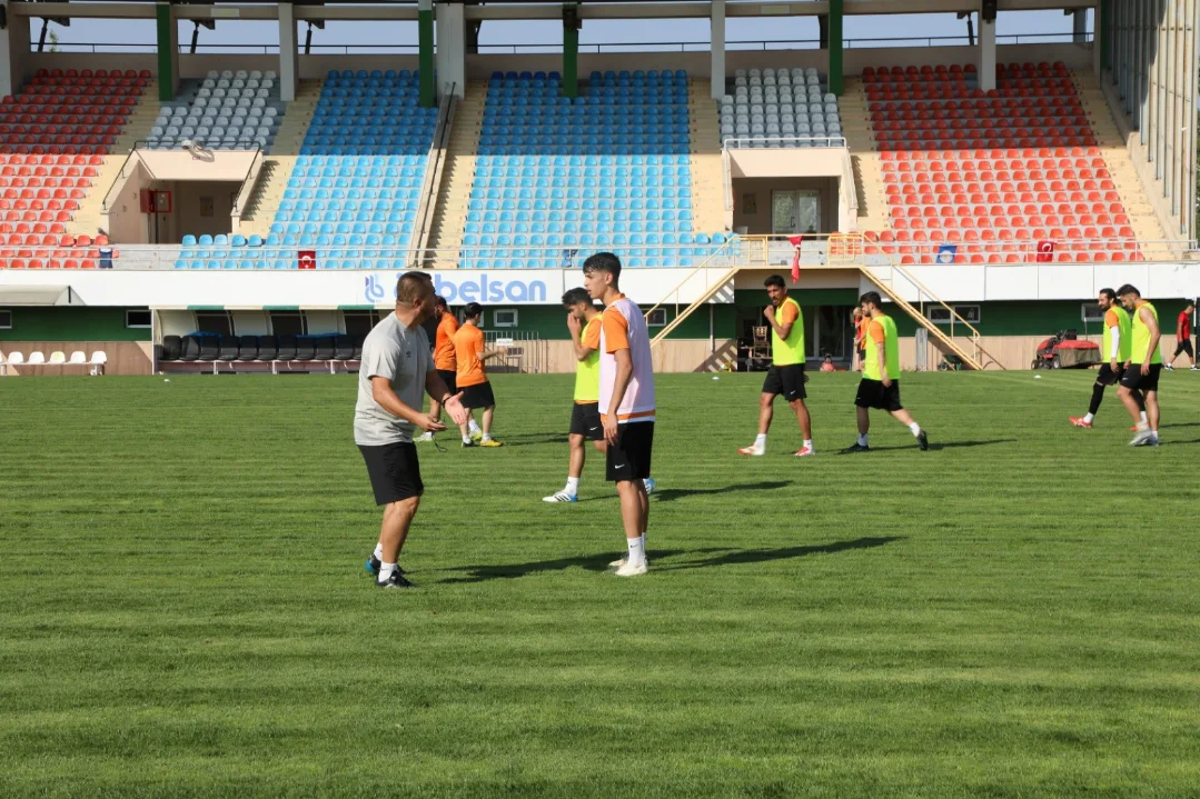 Sivas Gücü Belediyespor'un Yeni Teknik Ekibi Belli Oldu