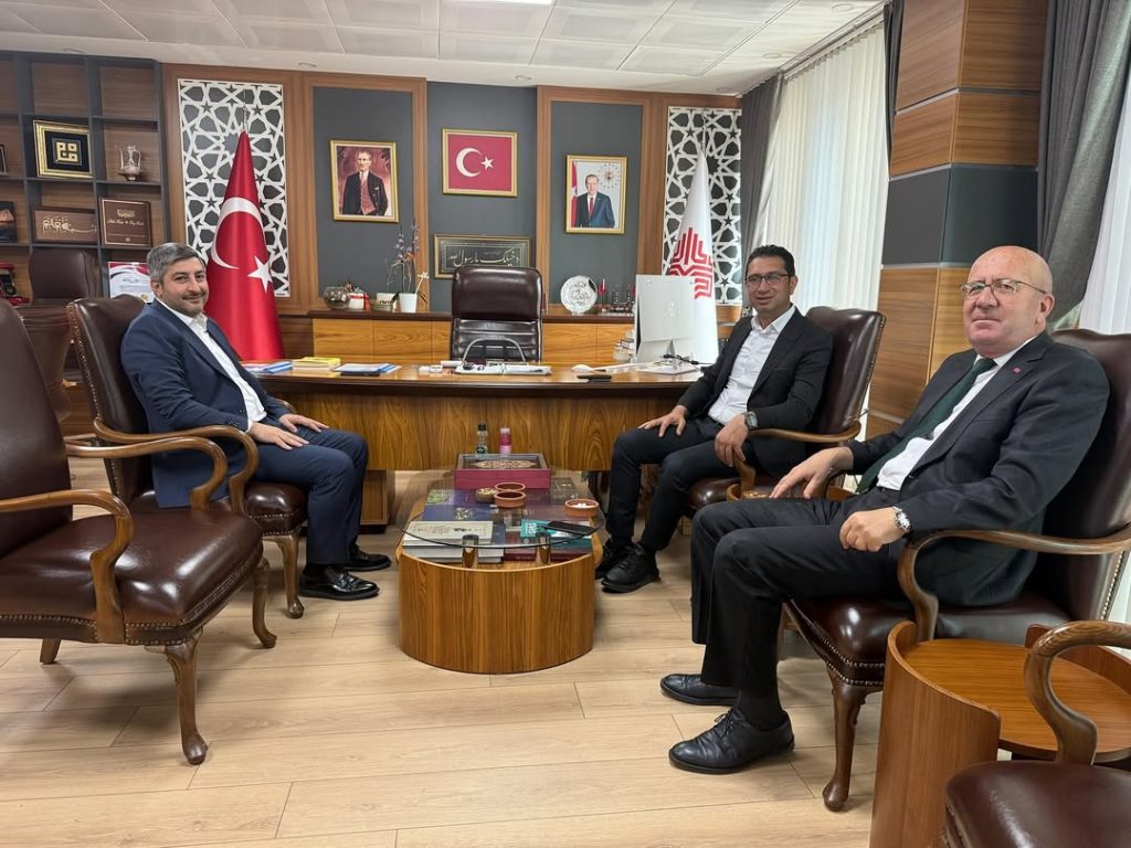 Sivas İl Kültür ve Turizm Müdürlüğü Vakıflar Bölge Müdürü’nü Ziyaret Etti
