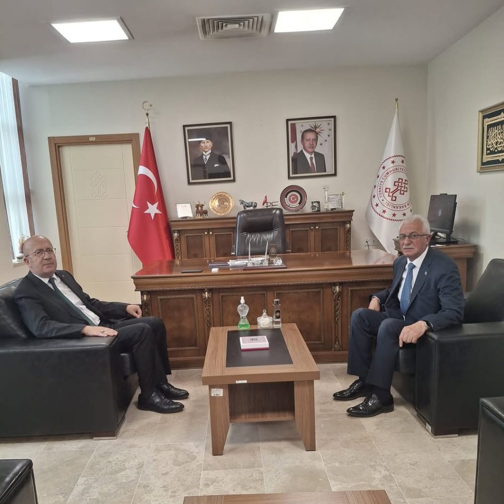 Kangal Belediye Başkanı Öztürk, Sivas İl Kültür ve Turizm Müdürlüğü’nü Ziyaret Etti