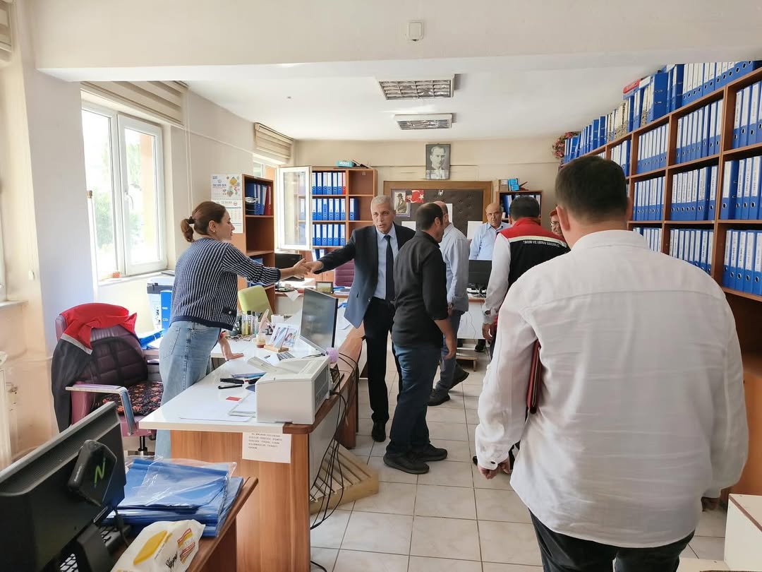 Sivas İl Tarım Orman Müdürü, Yıldızeli İlçe Tarım ve Orman Müdürlüğünü Ziyaret Etti