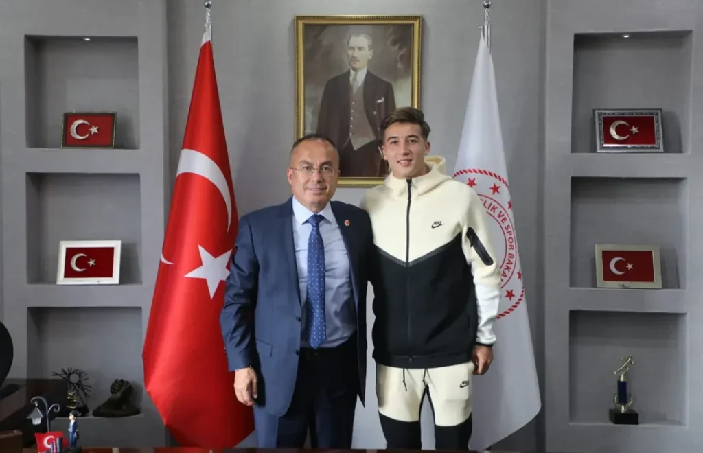 Sivasspor’dan İl Müdürüne Ziyaret