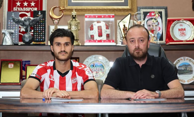 Sivasspor, Yusuf Cihat Çelik ile Anlaştı 3718607567779065346 490213245 | Gündem Sivas™ Haber