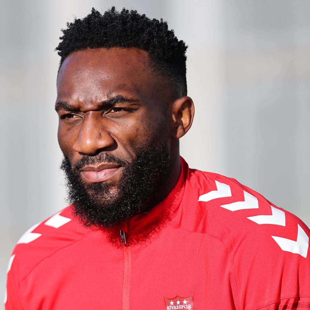 Sivasspor'da Aaron Appindangoye Antrenmana Katıldı