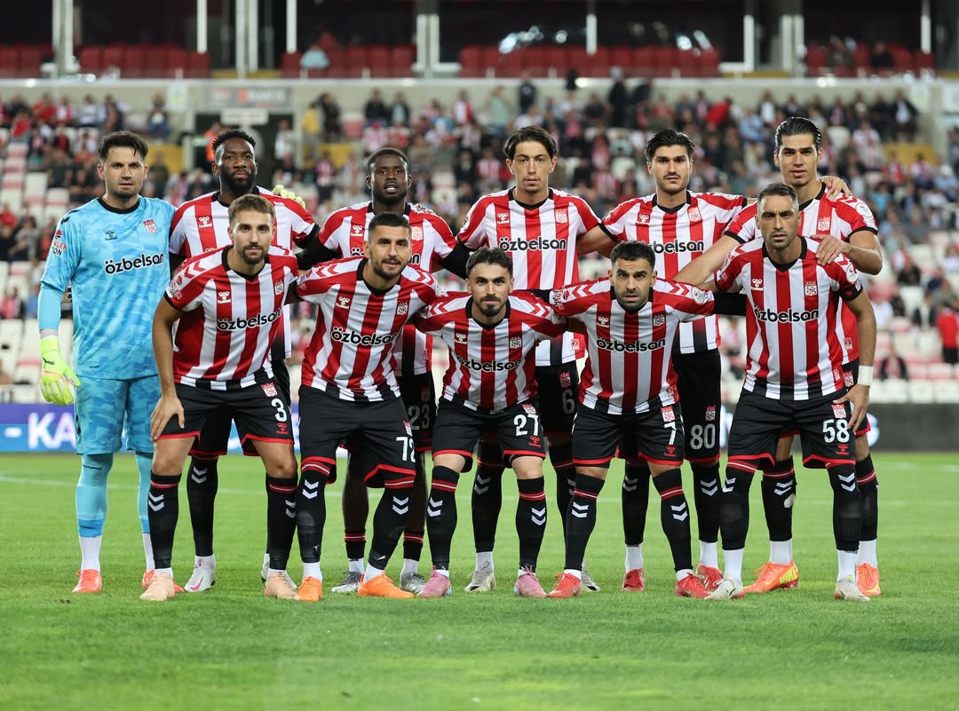 Sivasspor, SMS Grup Sarıyerspor ile Golsüz Berabere Kaldı