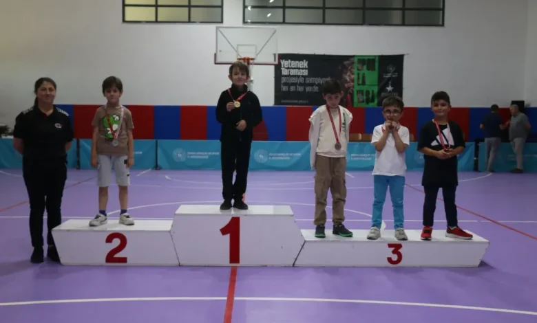 Sivas'ta İlköğretim Haftası Satranç Turnuvası Sona Erdi 3721700417685179731 10561456822 | Gündem Sivas™ Haber