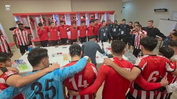 Sivasspor'da Soyunma Odası Coşkusu: Zafer Sevinci Paylaşıldı 3722057841751792823 490213245 | Gündem Sivas™ Haber