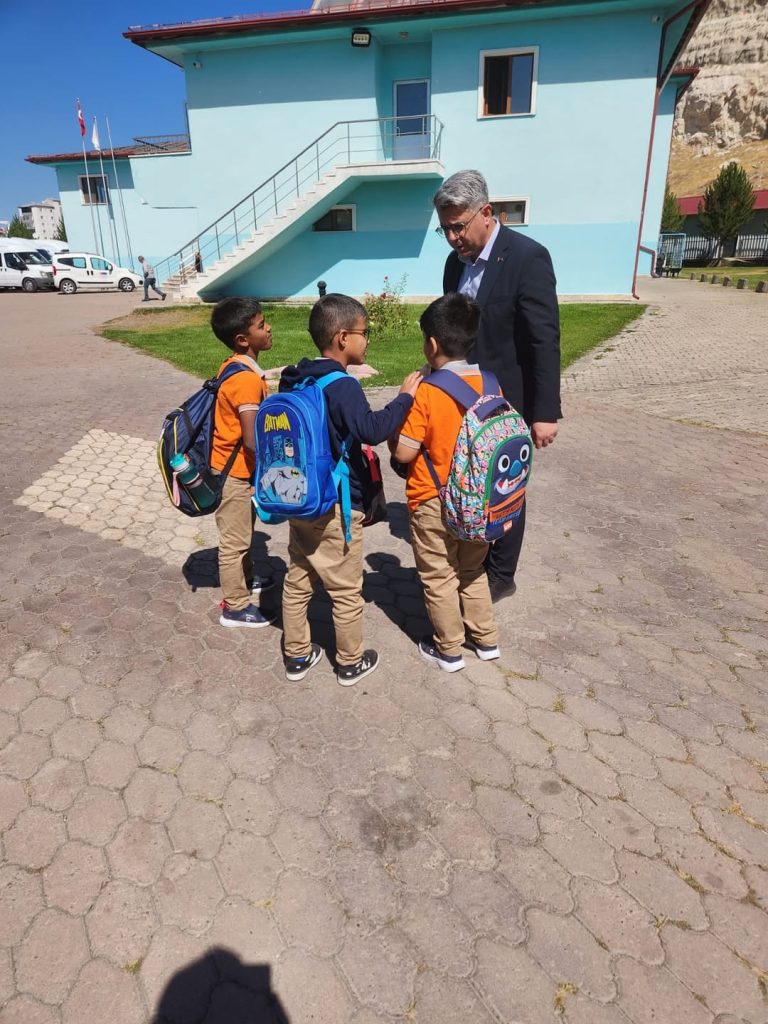 Sivas Aile ve Sosyal Hizmetler İl Müdürlüğü Çocuk Evleri Sitesi’ni Ziyaret Etti