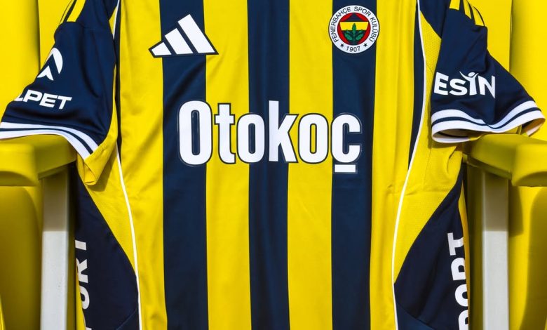 Fenerbahçe Çubuklu Forma ile Sahaya Çıkıyor / FBvALY Maçı Detayları 3723705384637842958 544022417 | Gündem Sivas™ Haber