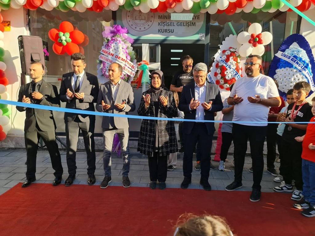 Sivas’ta Minikler Atölyesi Eğitim Öğretime Başladı