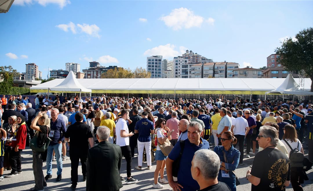 Fenerbahçe'de Seçimli Genel Kurul Heyecanı Sürüyor