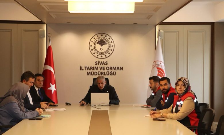 Sivas'ta Tarım ve Orman Politikaları Değerlendirme Toplantısı Gerçekleştirildi 3733027381364423745 36809639785 | Gündem Sivas™ Haber