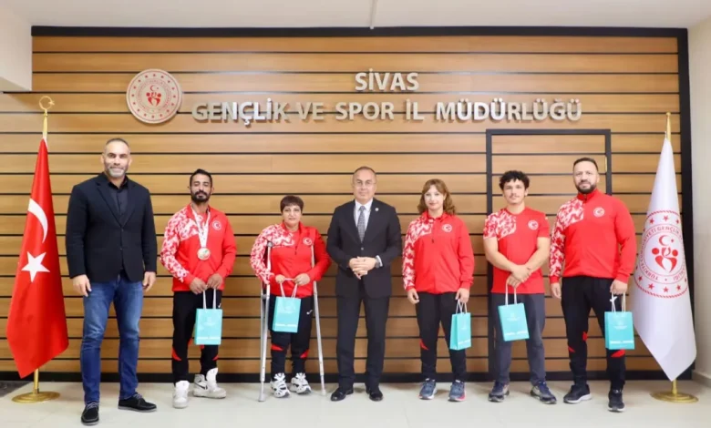 Sivas'lı Bilek Güreşçisi Ceyhan Ağbal'dan Dünya Üçüncülüğü 3733039543034317367 10561456822 | Gündem Sivas™ Haber