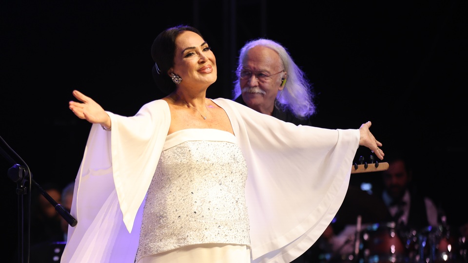 “Hep Var Ol Sultanımız”