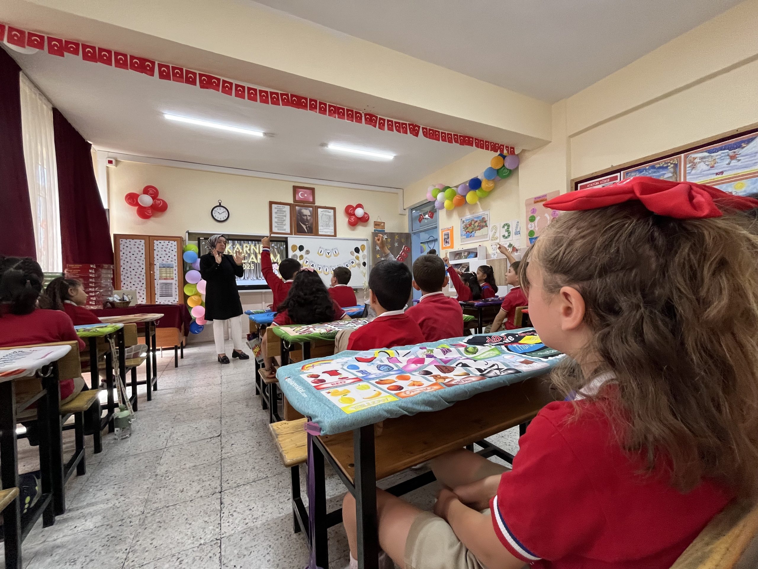 Okula Yeni Başlayan Çocuklarda Adaptasyon Süreci: Uzmanlardan Ailelere Kritik Uyarılar