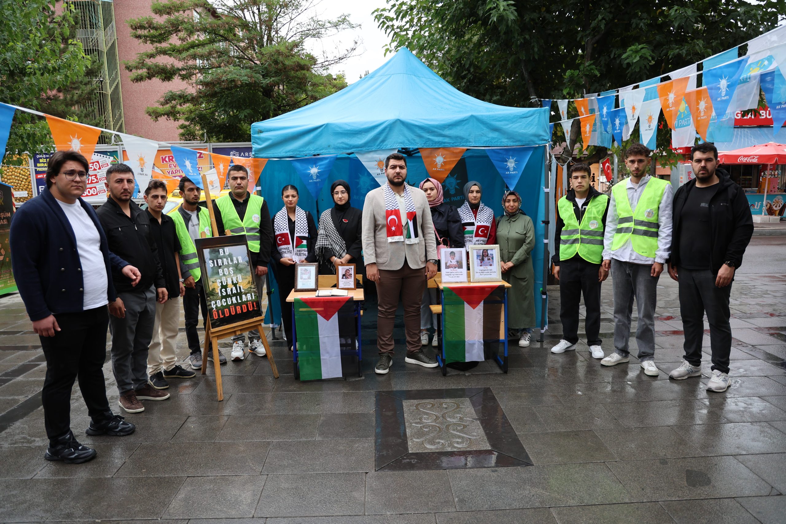 Sivas’ta AK Parti Gençlik Kolları’ndan Filistin’de Şehit Olan Çocuklara Anlamlı Anma