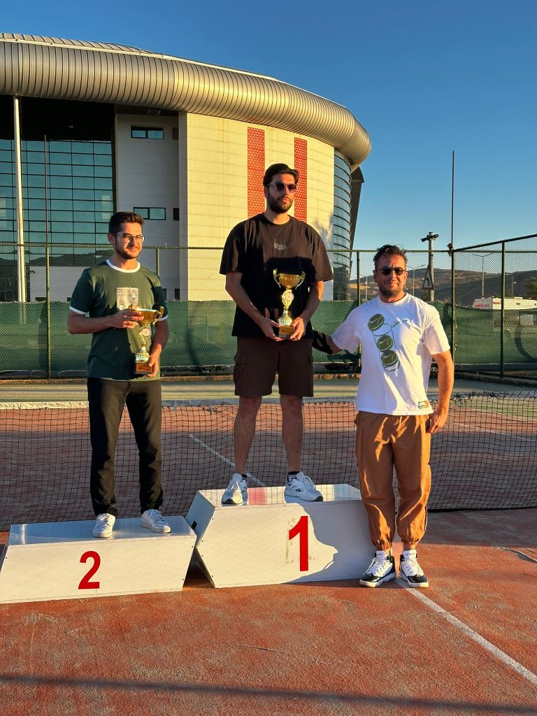 Sivasta 4 Eylul Tenis Turnuvasi openERA12 | Gündem Sivas™ Haber