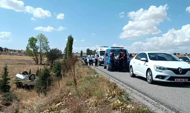 Takla atan aracın altında kalan jandarma şehit oldu