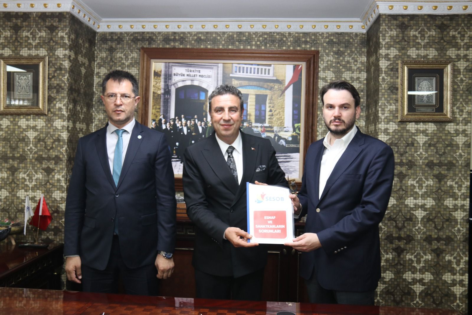 Başkan Volkan Karasu: “Gençler Aç, Halk Yoksul, Yargı Teslim Alınmış!”