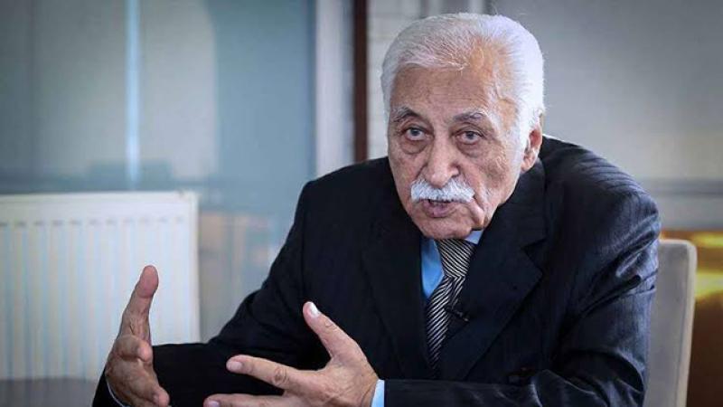 Şair ve yazar Yavuz Bülent Bâkiler yaşamını yitirdi Şair ve yazar Yavuz Bülent Bâkiler yaşamını yitirdi