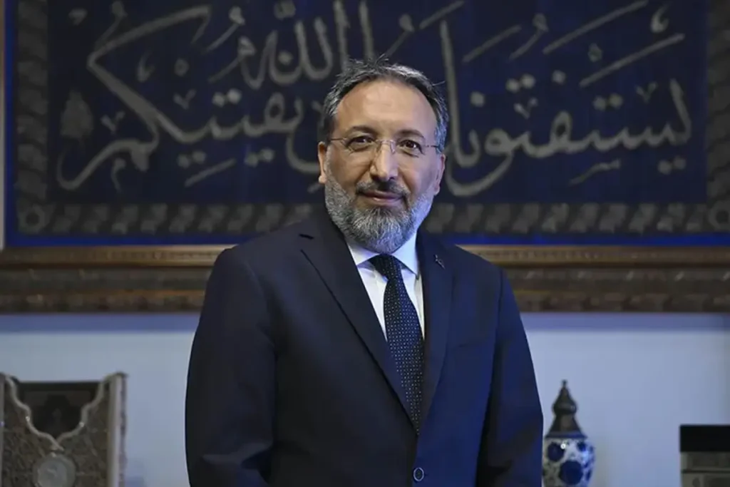 Yeni Diyanet İşleri Başkanı Safi Arpaguş kimdir? İşte bilinmeyenleri Yeni Diyanet İşleri Başkanı Safi Arpaguş kimdir? İşte bilinmeyenleri